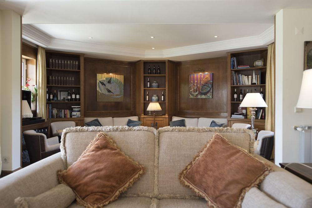 Hotel The Charm Of Cascais Esterno foto