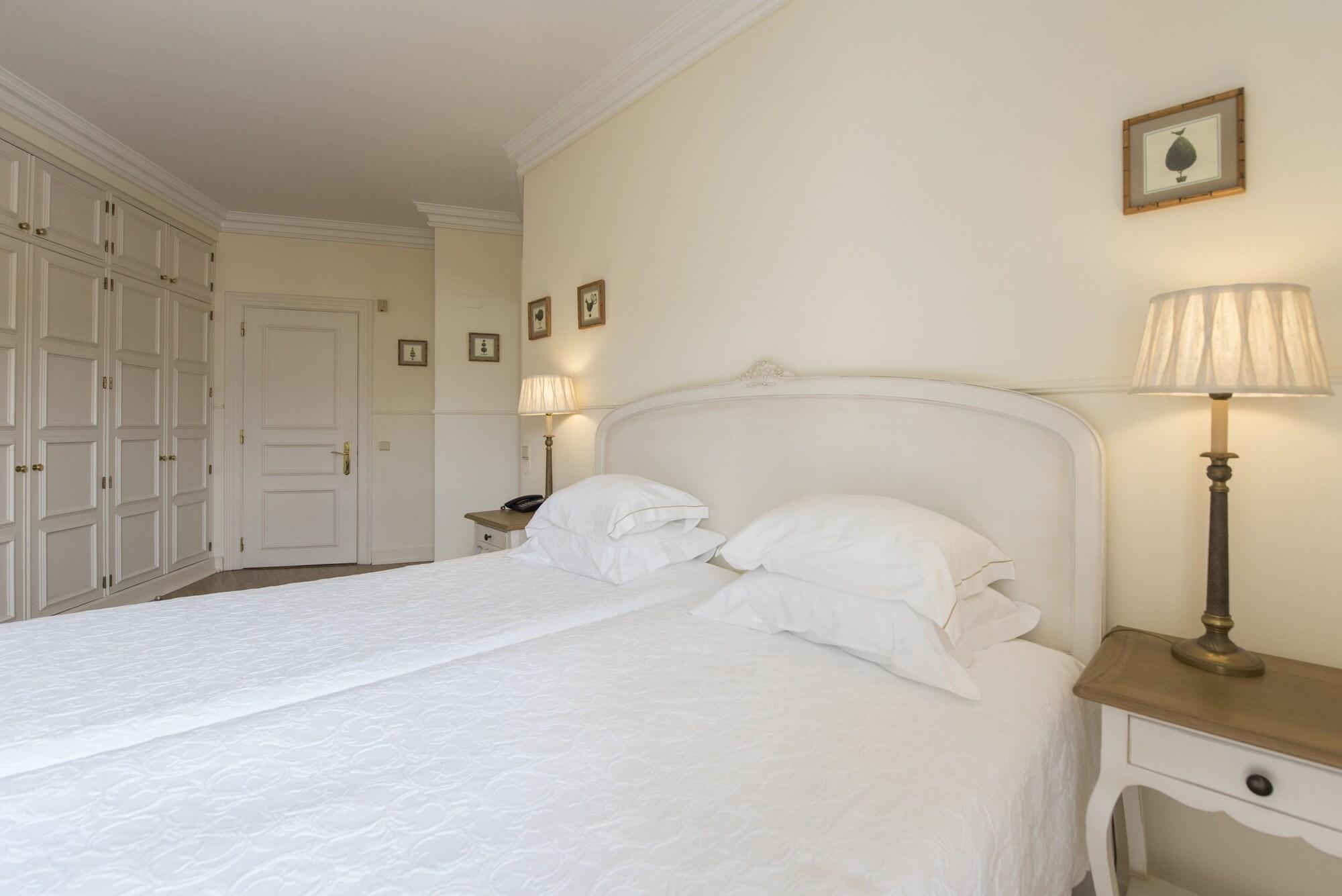 Hotel The Charm Of Cascais Esterno foto